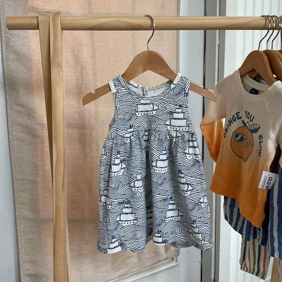 6-12 months Girl “Stripes & Graphics” Bundle - Picture 4 of 15